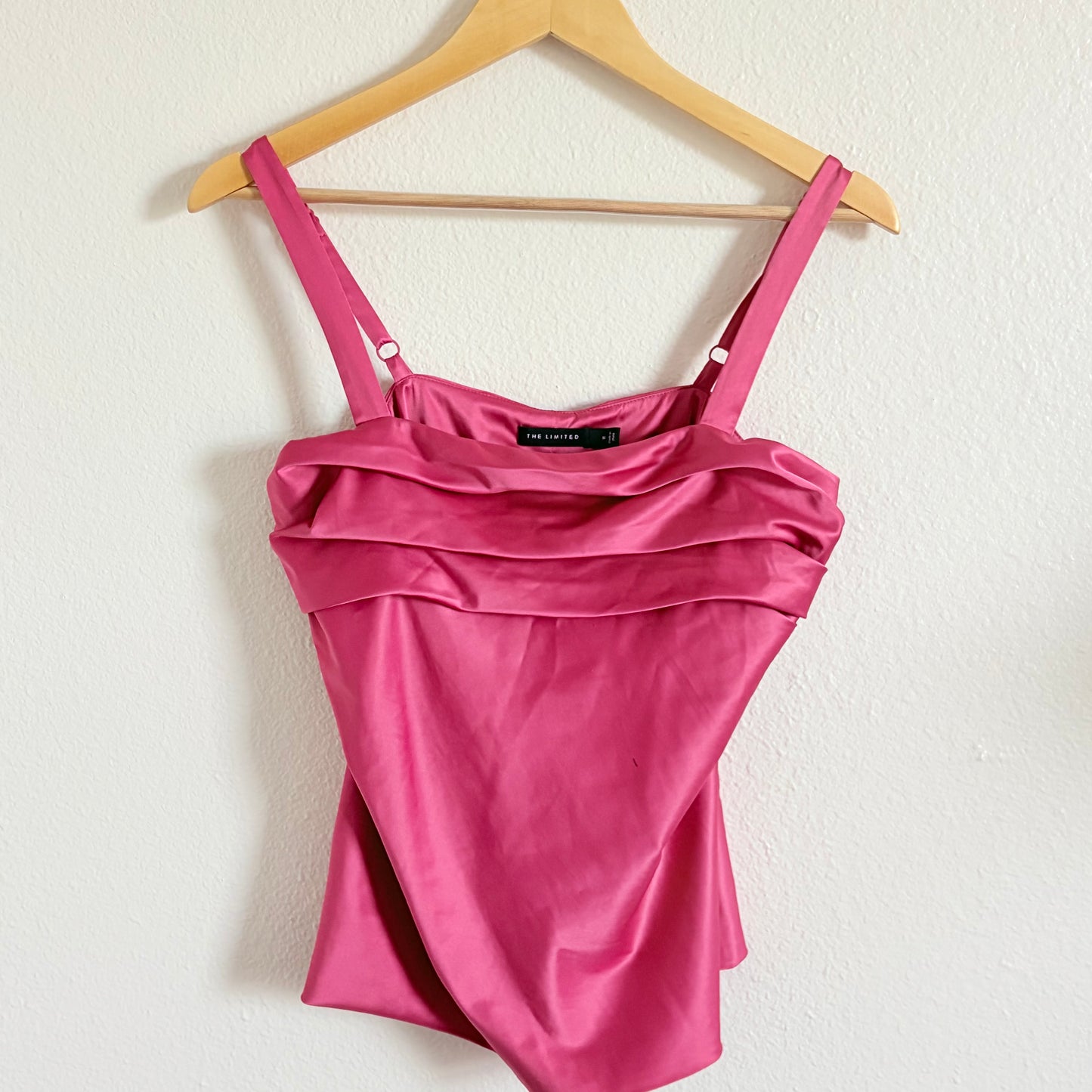 The Limited Women Ruby Pleated Bust Shirred Rear Sheen Satin Blouse Top